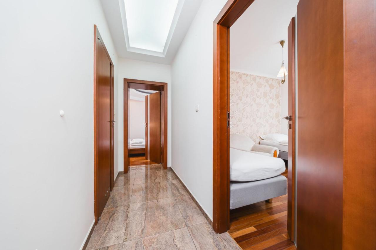 Apartament W Centrum Krakowa Na Ulicy Dlugiej Esterno foto